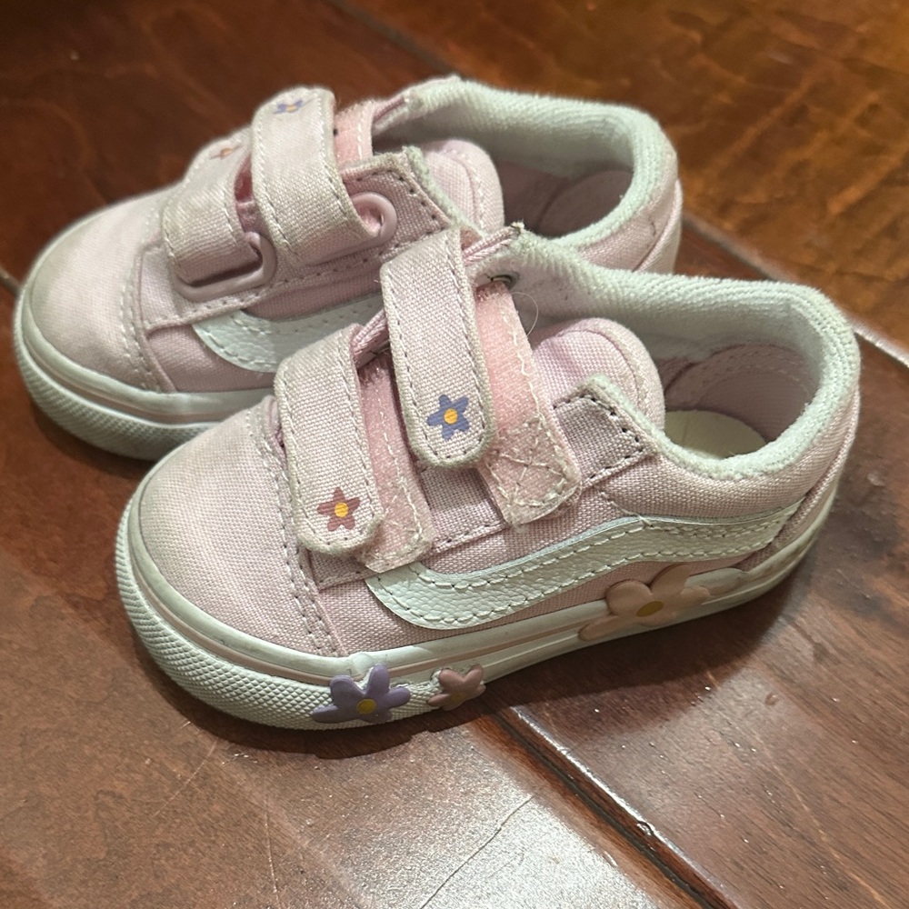 Vans Pink Kids Sneakers with Floral Details